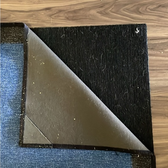 Blue Leopard Ruggable - Picture 4 of 4